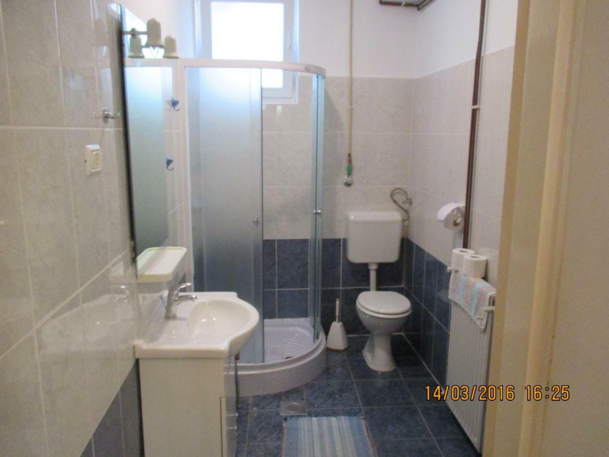 Apartments Sandra Новиград Экстерьер фото
